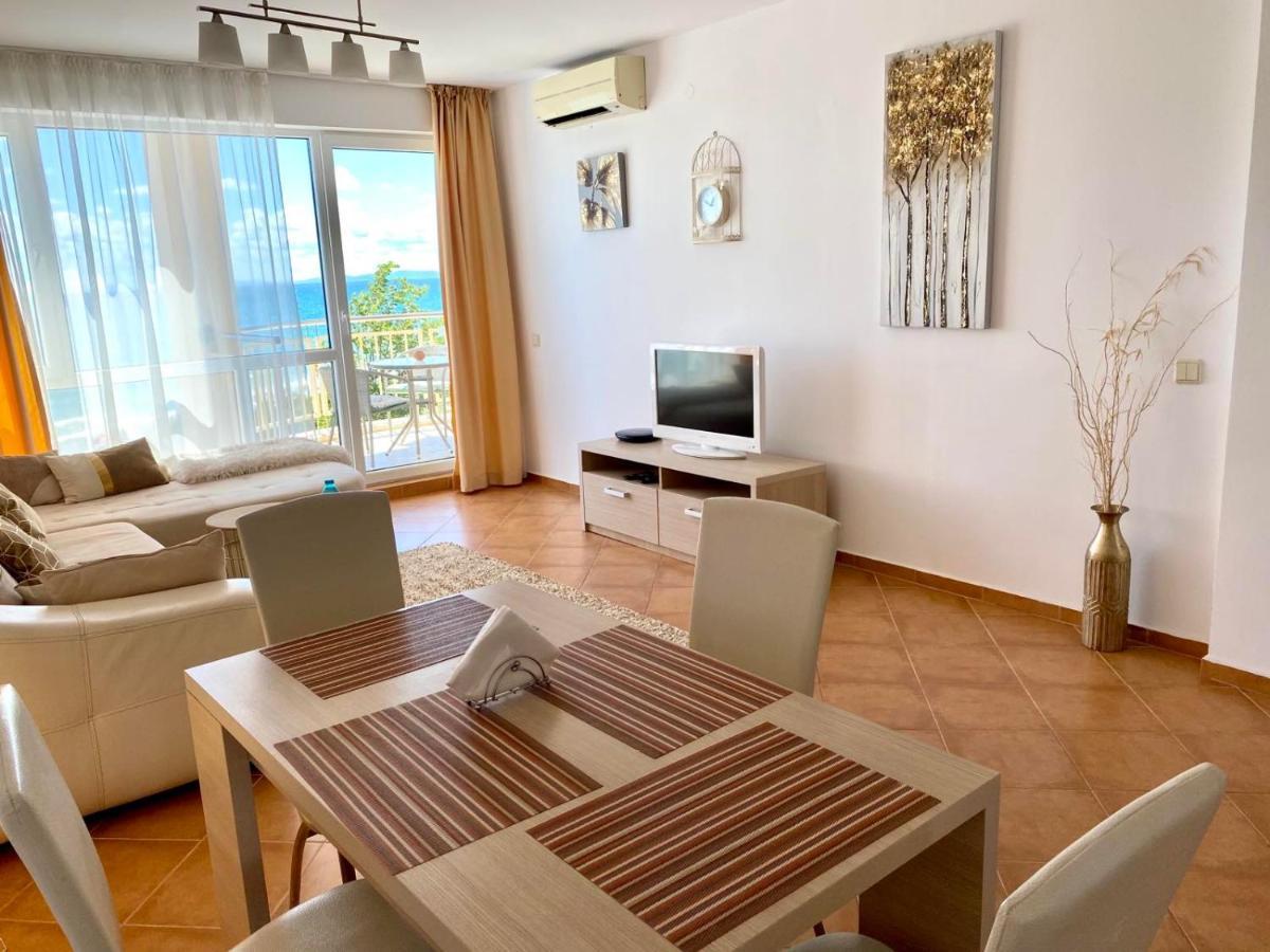 Apartments Bellevue Ravda ภายนอก รูปภาพ