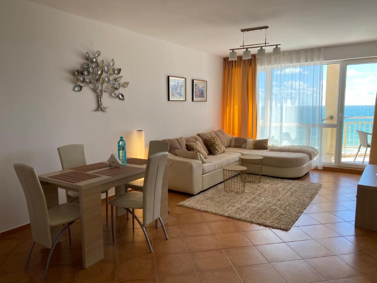 Apartments Bellevue Ravda ภายนอก รูปภาพ