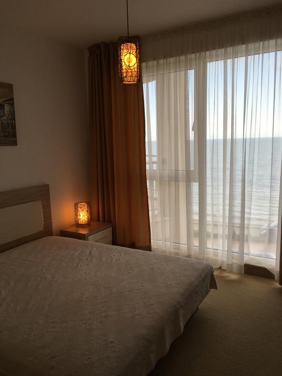 Apartments Bellevue Ravda ภายนอก รูปภาพ